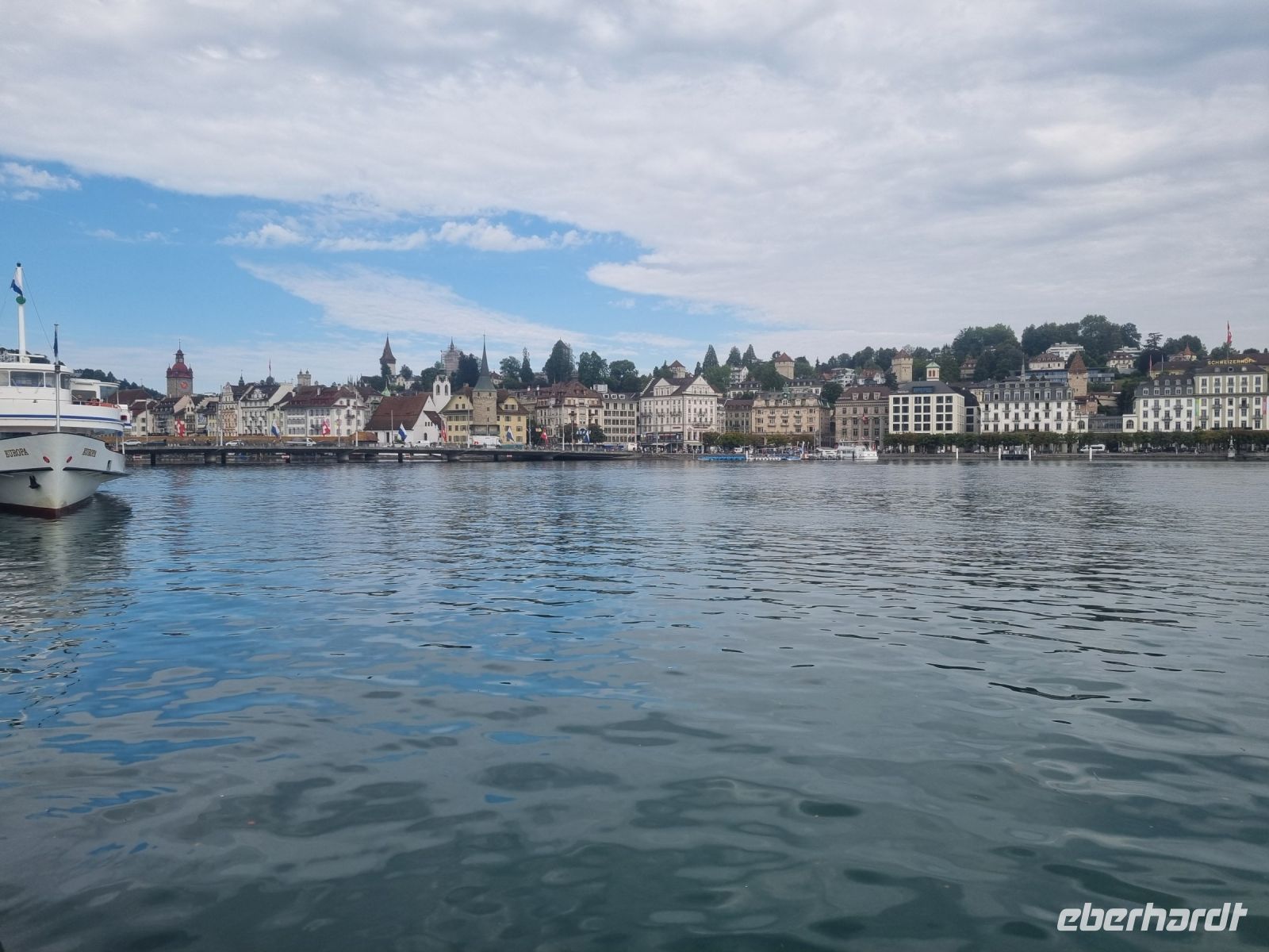 Schifffahrt mit dem Schaufelraddampfer 