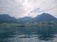 Schifffahrt mit dem Schaufelraddampfer 