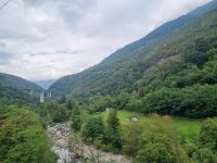 Fahrt mit dem Gotthard Panorama Express von Flüelen nach Bellinzona... (Biaschina)