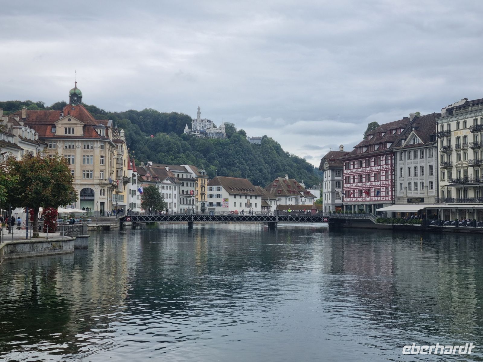 Luzern - Blick zum Schlosshotel 