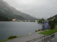 ... mit verregnetem St. Moritzersee
