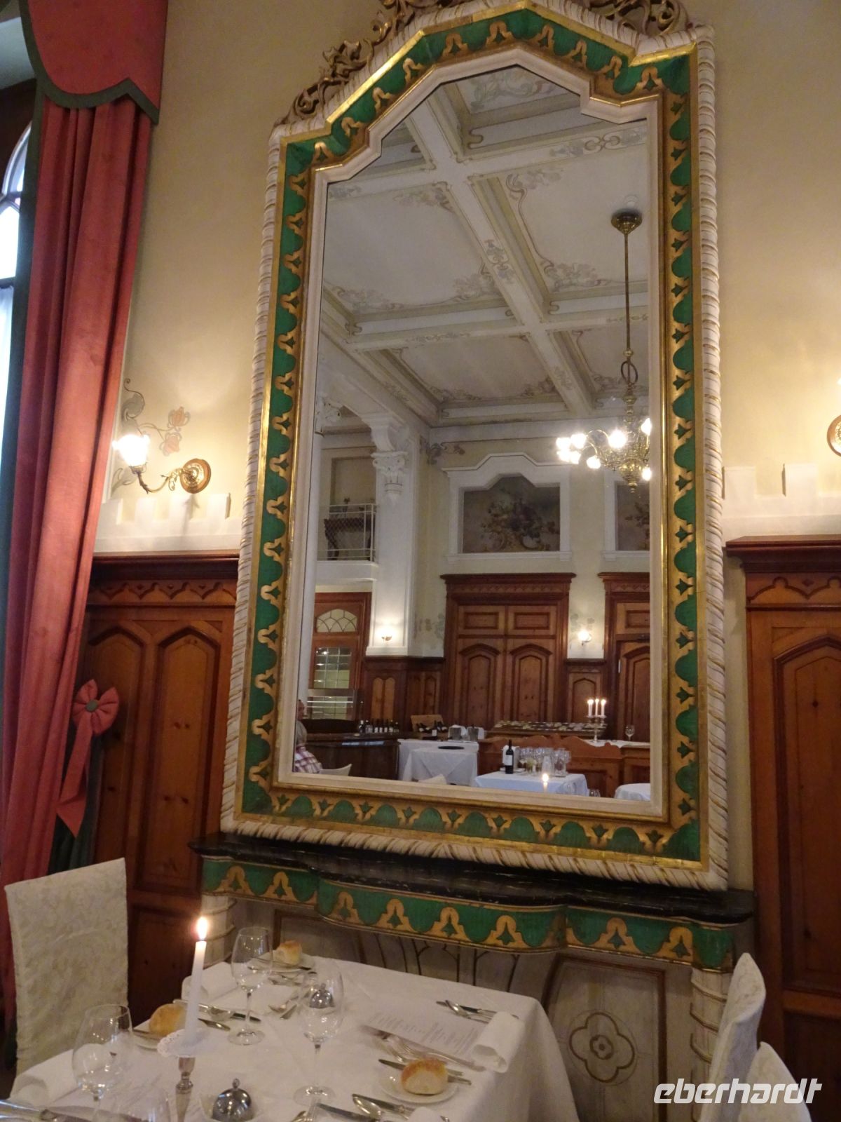 Unser Hotel Edelweiss Sils im Engadin, Speisesaal...