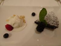 ... und ein Dessert darf natürlich nicht fehlen. Guten Appetit!