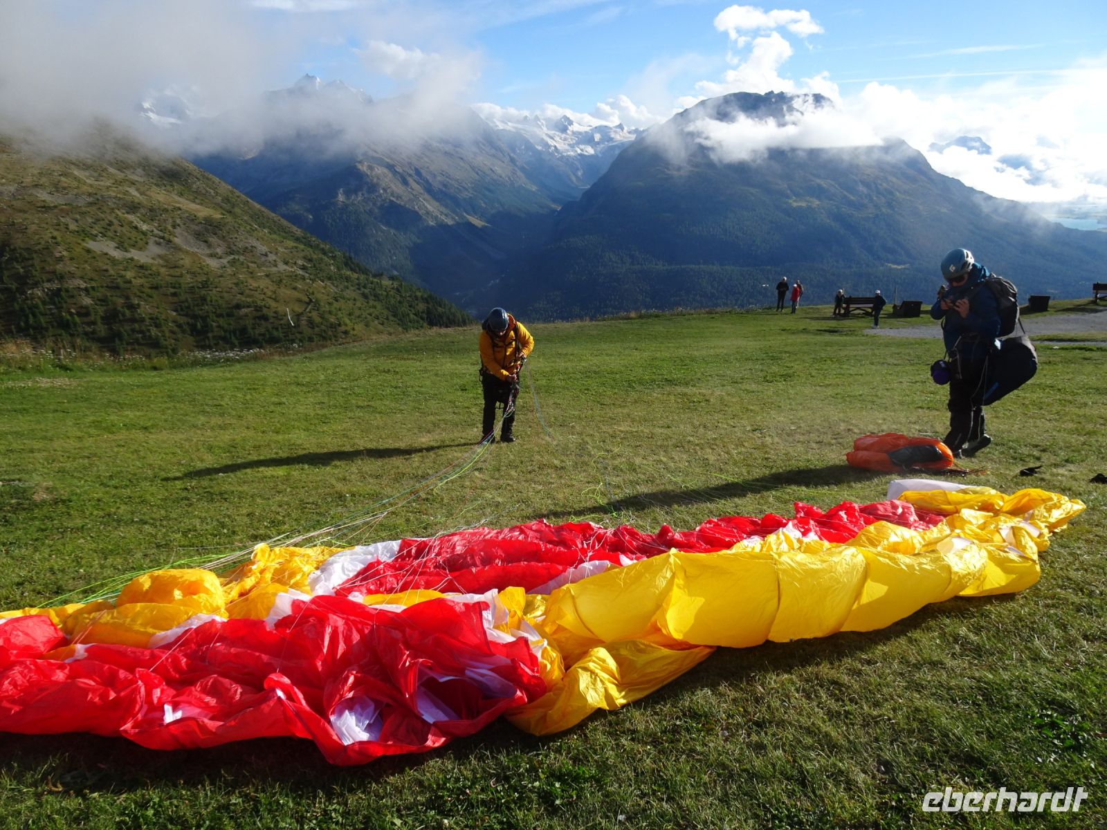 ... mutige Sportler...