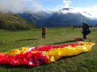 ... mutige Sportler...