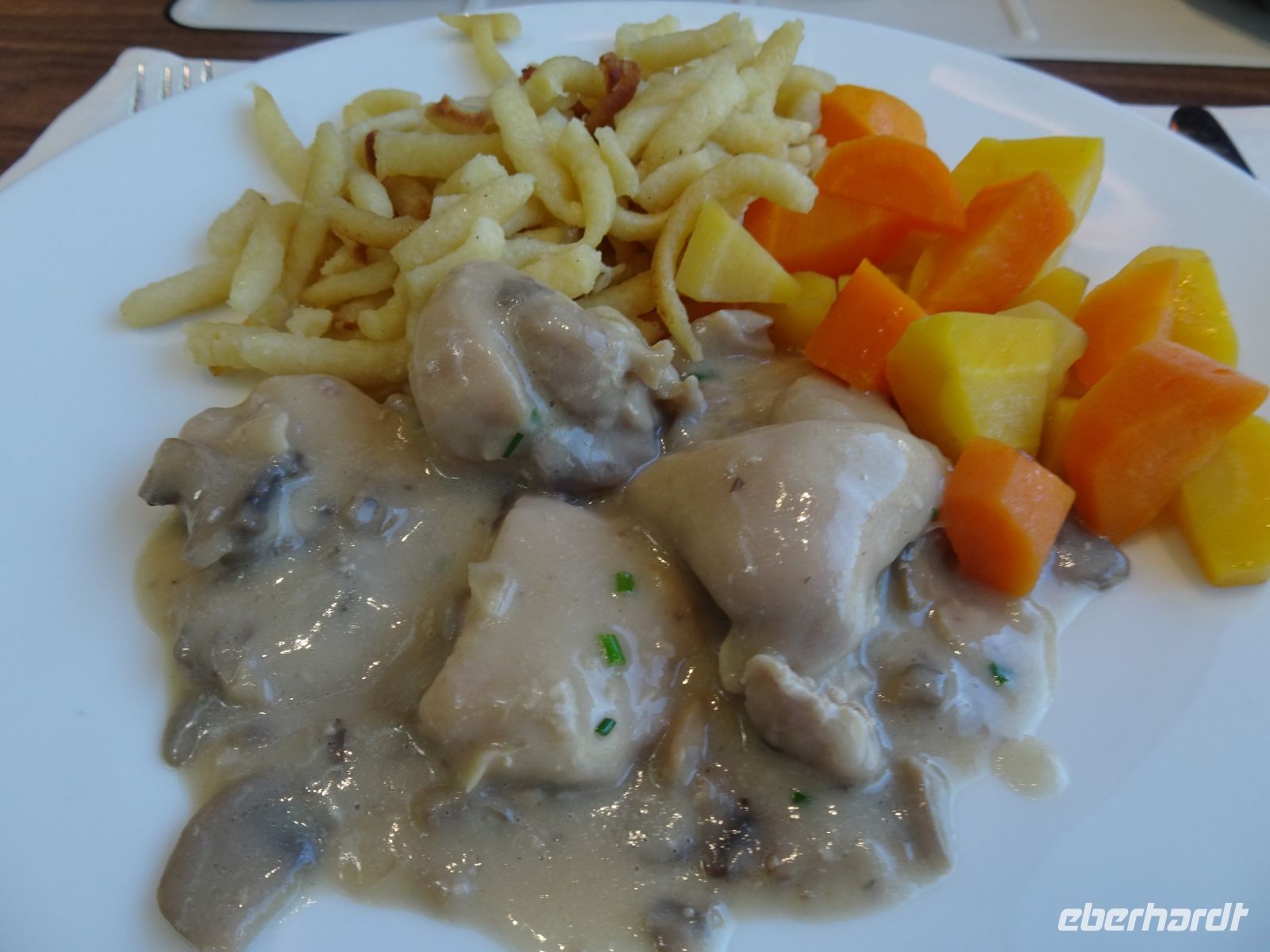 ... Tagesteller im Glacier Express...