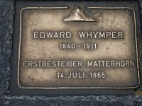 Zermatt, eingelassene Gedenktafel an die Erstbesteigung...