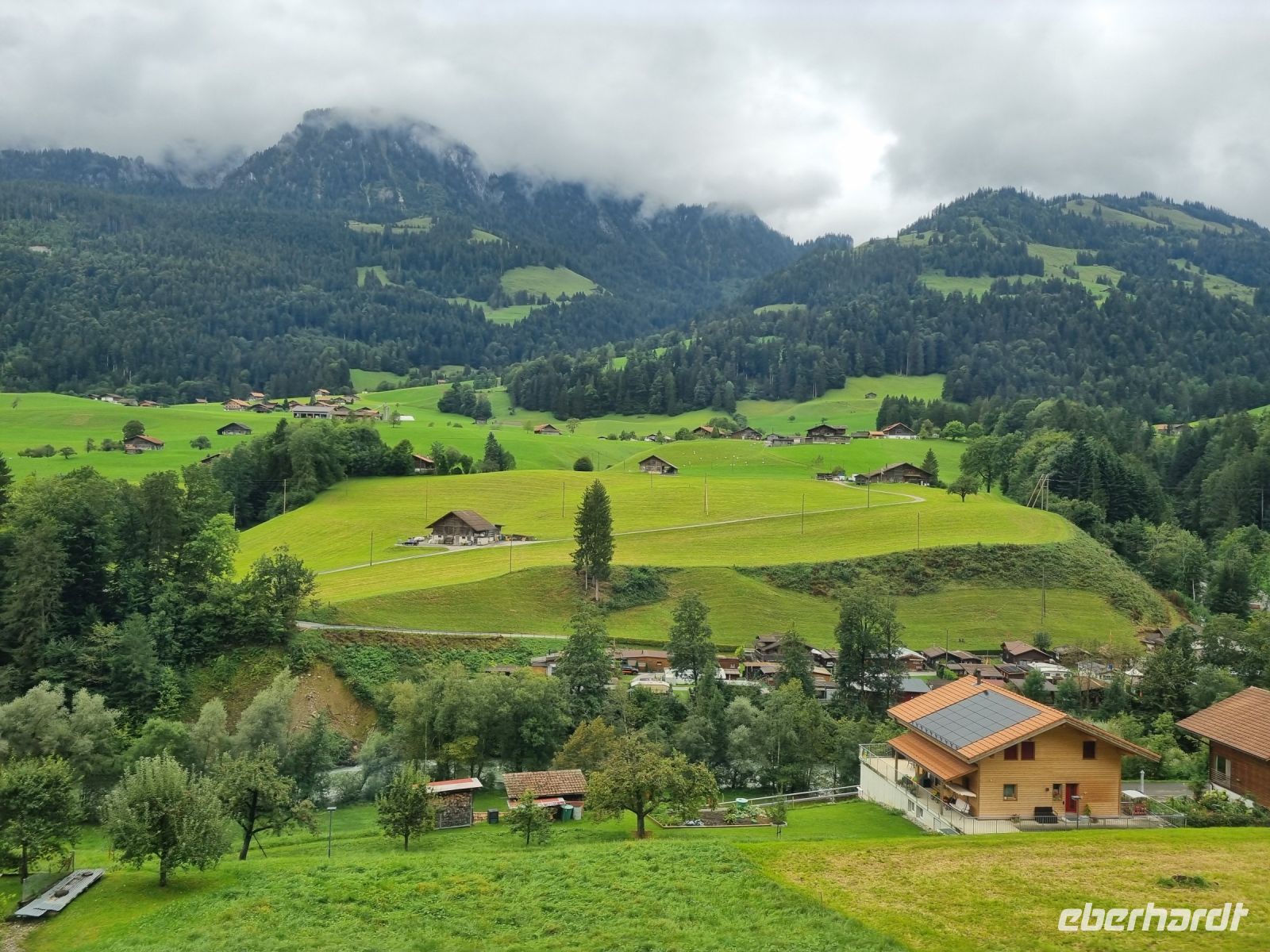 Fahrt von Interlaken nach Zweisimmen... (Simmental)