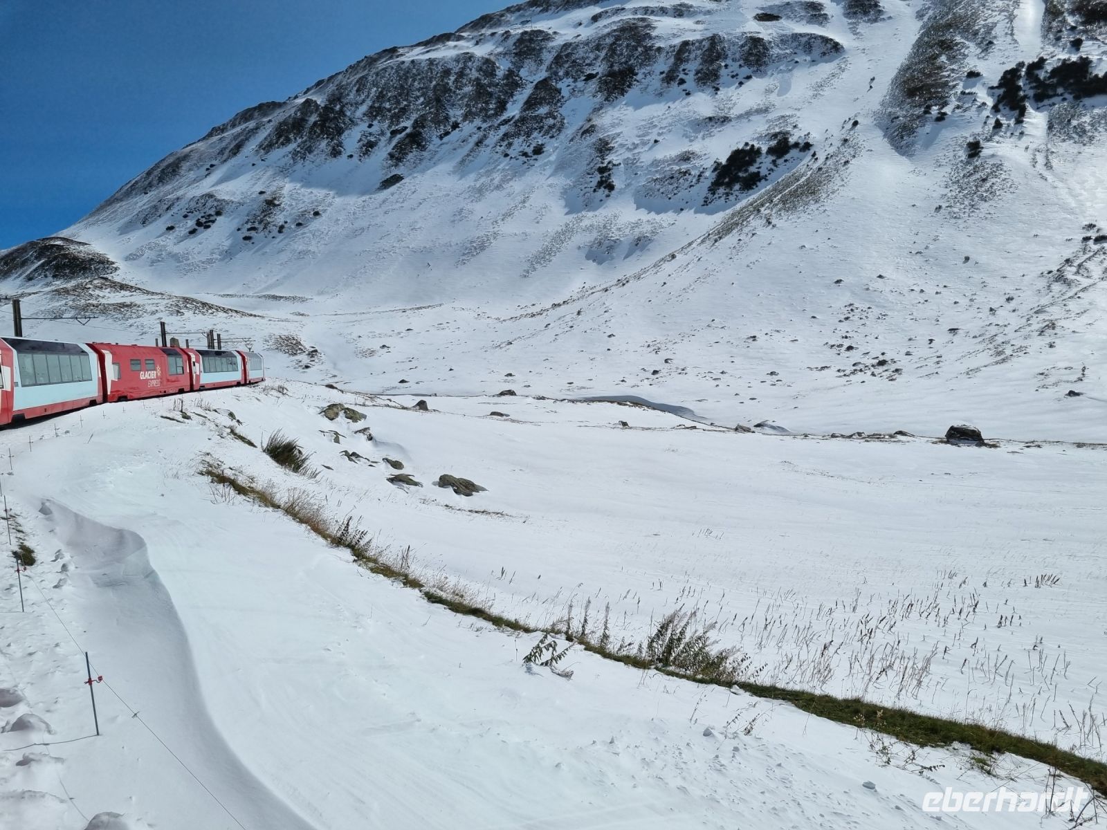 Fahrt mit dem Glacier-Express... - von Andermatt nach Disentis (Auffahrt zum Oberalppass)