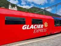 Glacier-Express in Disentis 