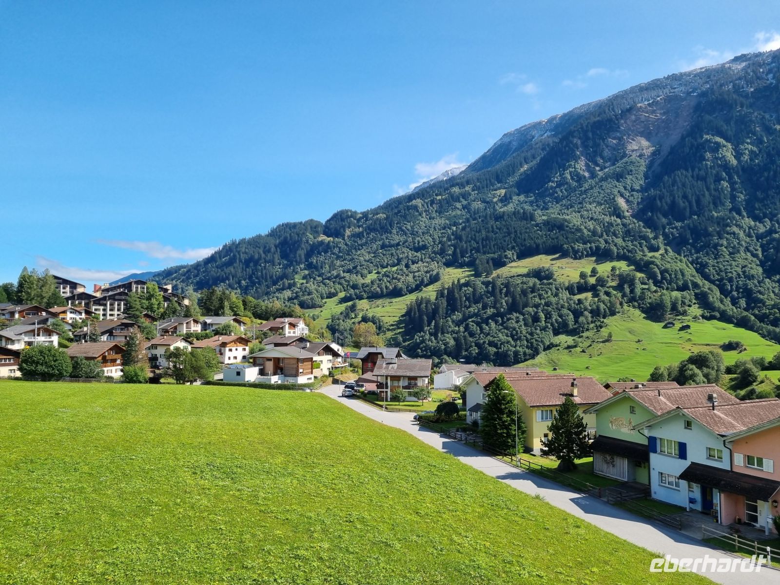 Fahrt mit dem Glacier-Express... - von Disentis nach Chur (Vorderrheintal)