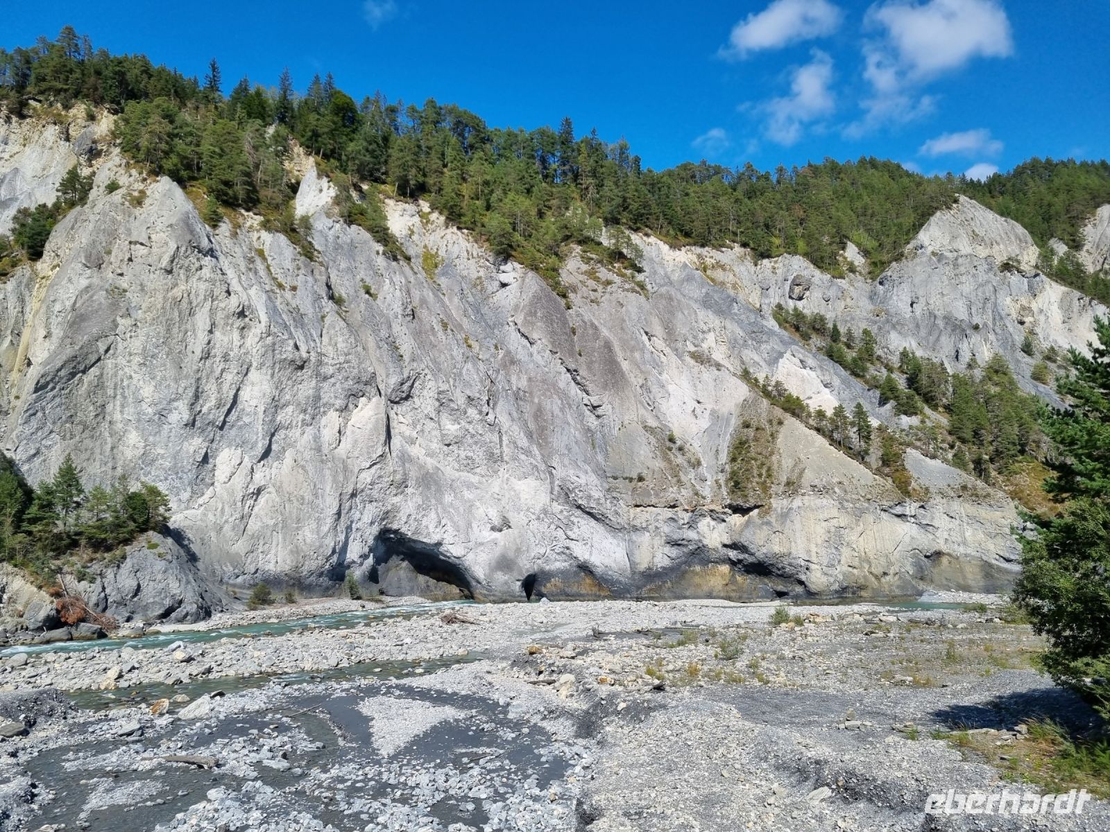 Fahrt mit dem Glacier-Express... - von Disentis nach Chur (Rheinschlucht)
