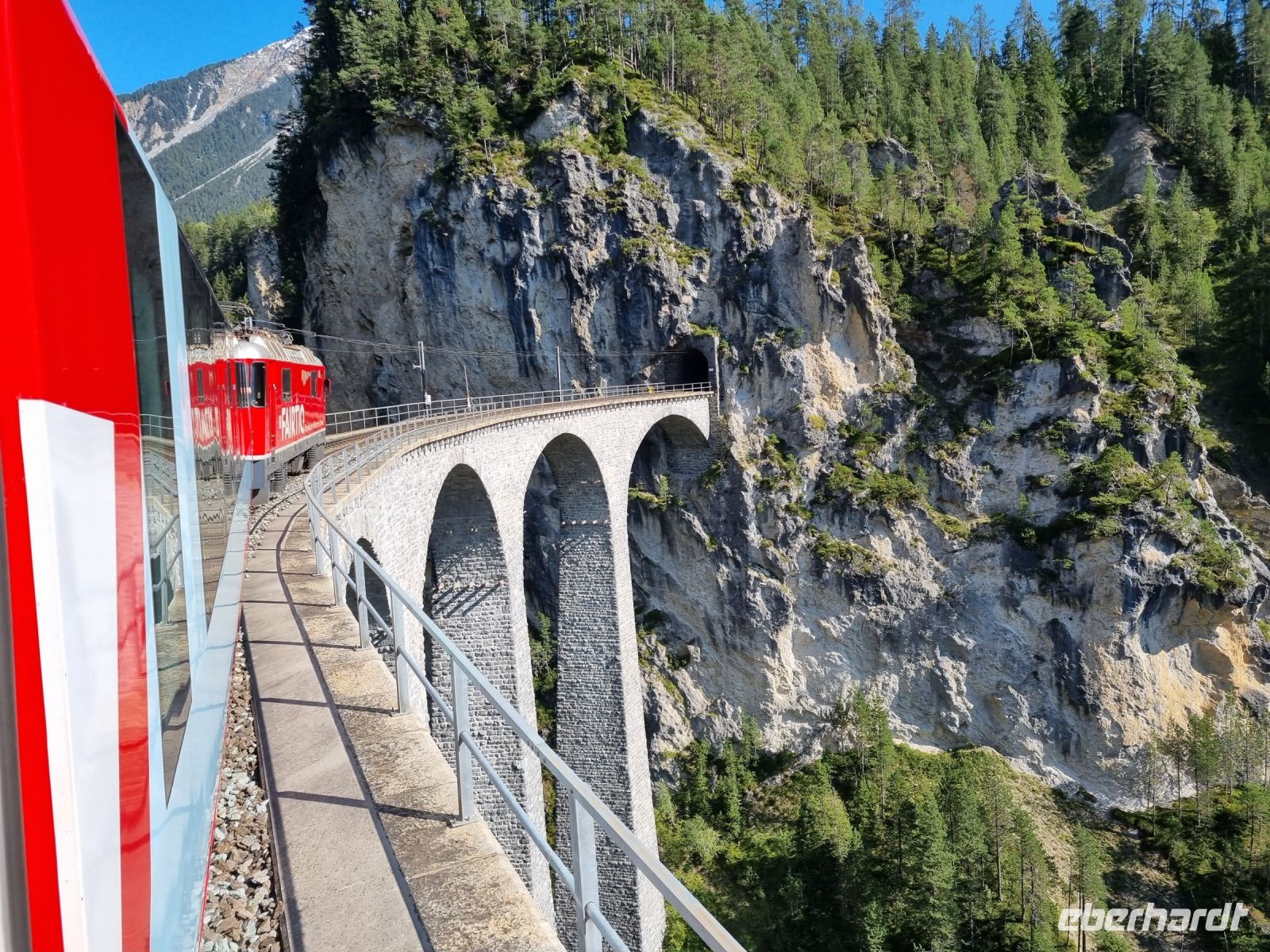 Fahrt mit dem Glacier-Express... - Landwasserviadukt
