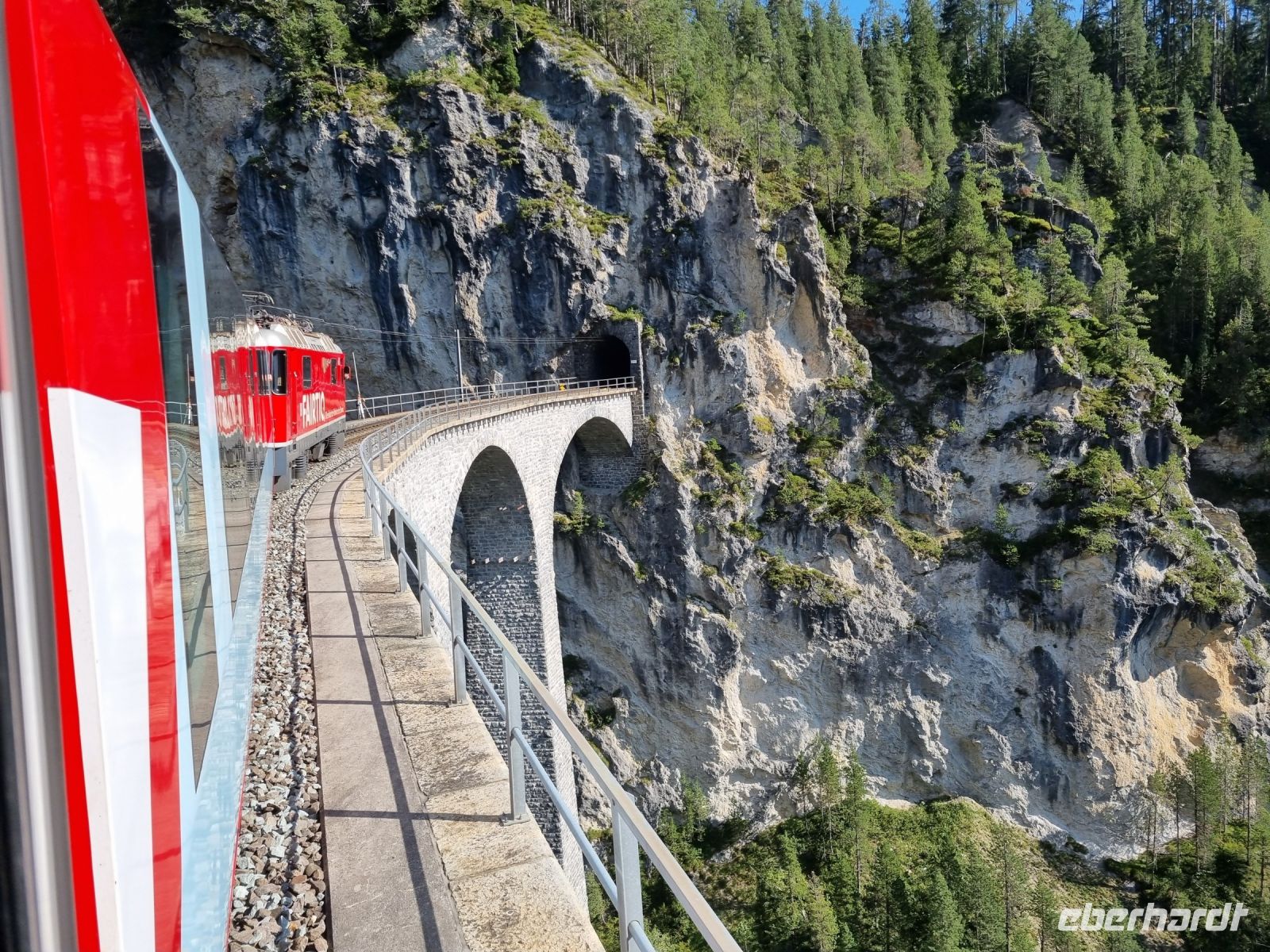 Fahrt mit dem Glacier-Express... - Landwasserviadukt