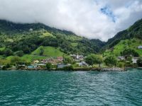 Fahrt auf dem Vierwaldstättersee (Sisikon)