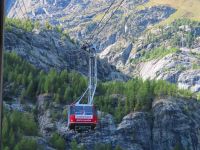 316 Zermatt - Ausflug auf das Kleine Matterhorn - Fahrt von Furi nach Trockener Steg mit der Großkabinenbahn