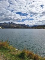 387 Panoramafahrt von Zermatt nach Interlaken - Fahrt über den Grimselpass - Stopp auf der Passhöhe