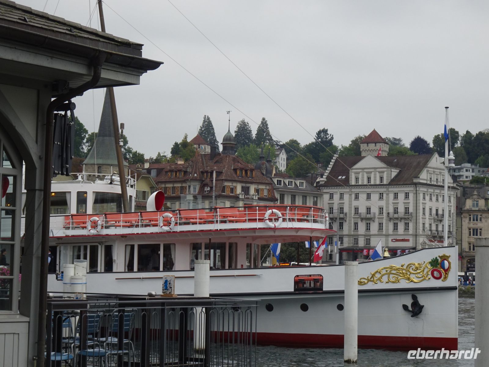 Luzern, Schaufelraddampfer 