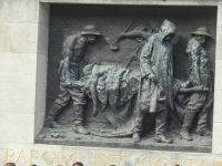 ... Halt Airolo, Gedenktafel für die ums Leben gekommenen Arbeiter