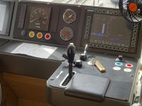 Moderner Triebwagen - Führerstand ...