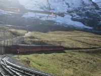 Jungfraujochbahn auf dem Weg zur Station Kleine Scheidegg
