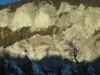 129 Fahrt auf der Strecke des Glacier Express durch die Rheinschlucht