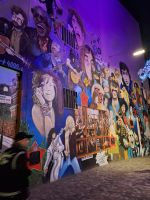 109 Basel - Wandbild mit Rock n Roll-Künstlern