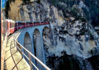 Fahrt mit dem Bernina-Express - Landwasserviadukt 