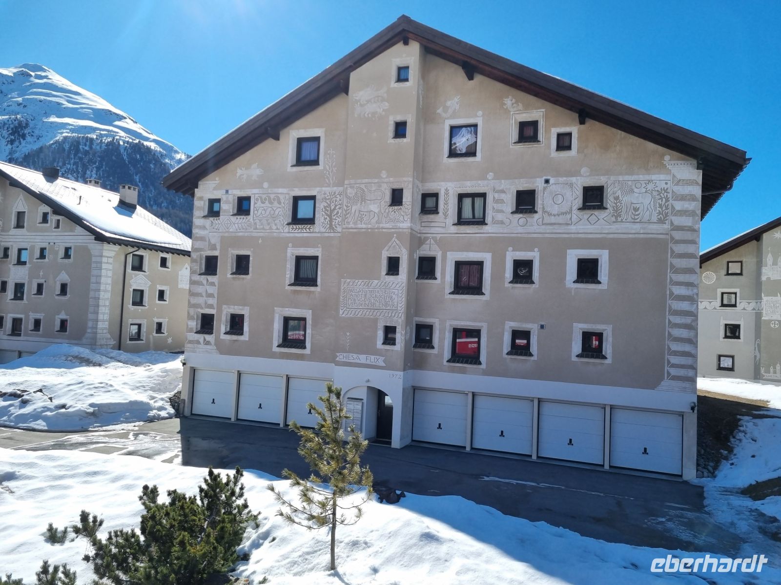Fahrt mit dem Bernina-Express - Architektur im Oberengadin 