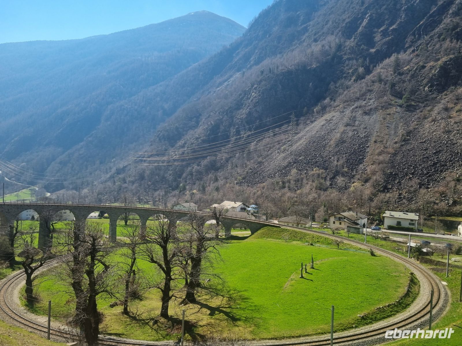 Fahrt mit dem Bernina-Express - Kreisviadukt von Brusio 