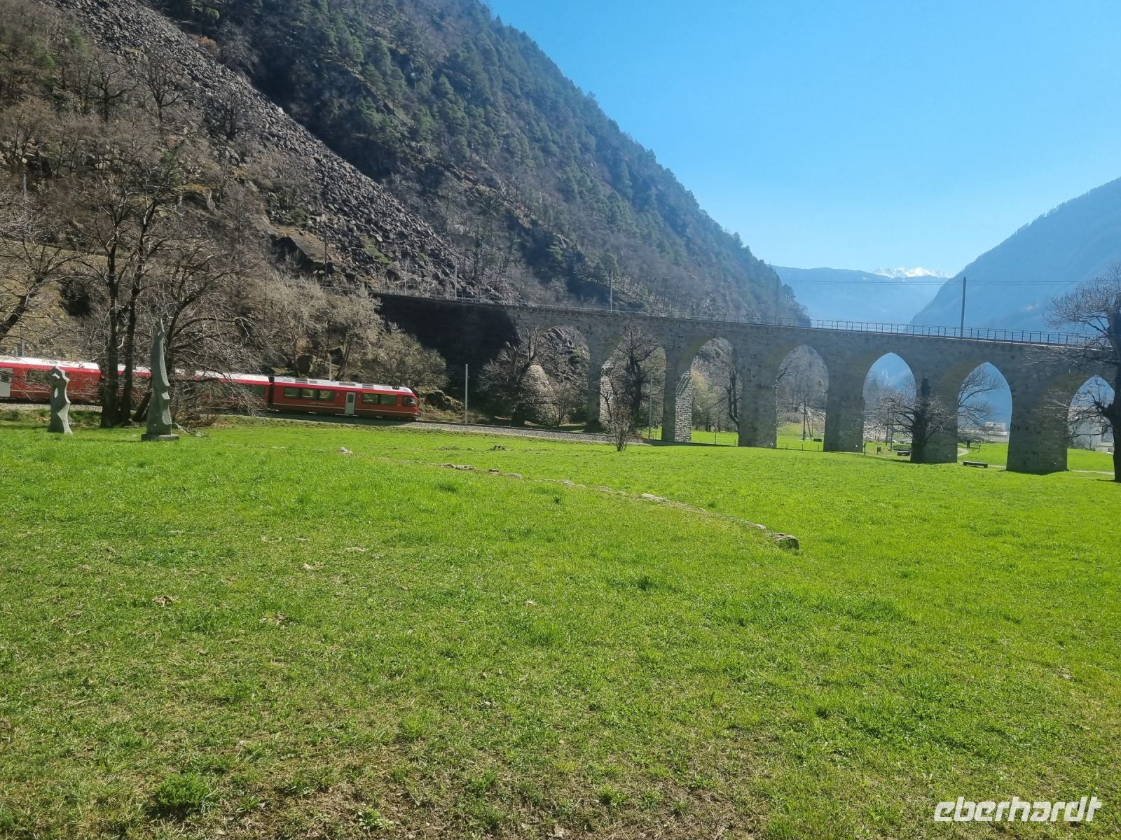 Fahrt mit dem Bernina-Express - Kreisviadukt von Brusio 