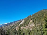 Fahrt mit der Arosa-Bahn durch das Schanfigg...