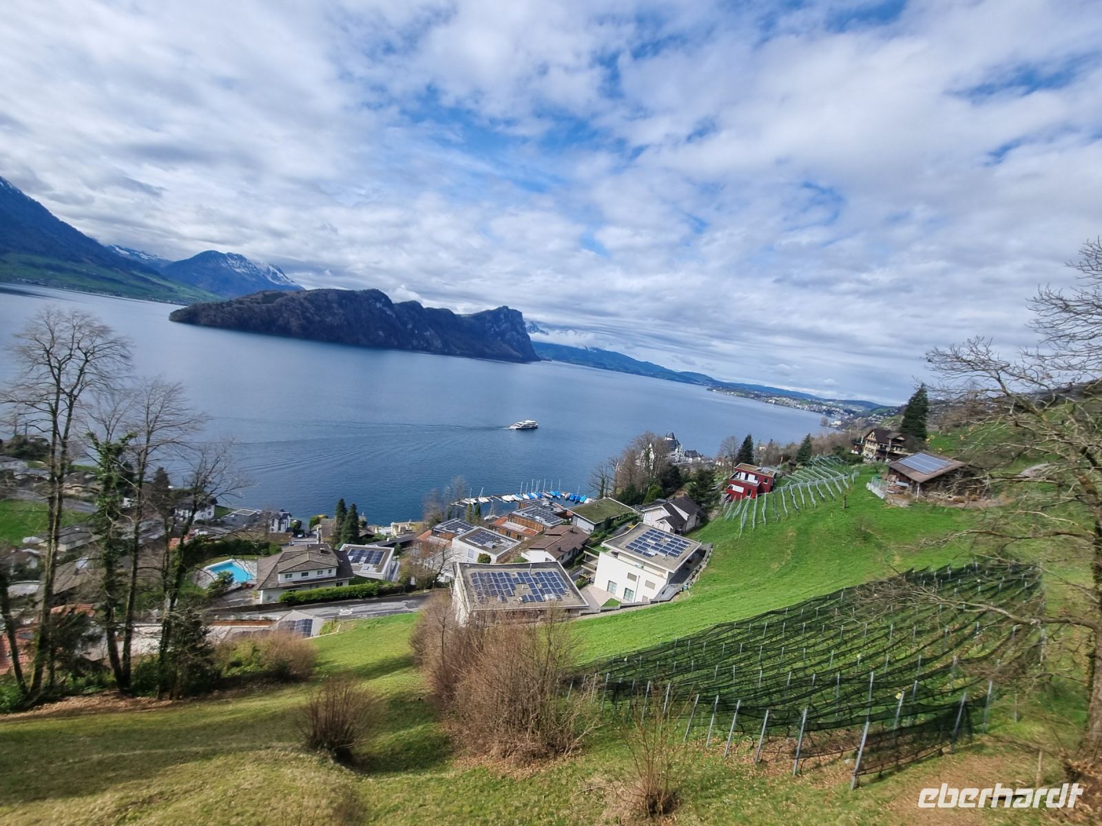Fahrt mit der Rigi-Dampfbahn von Vitznau nach Rigi-Kulm (Vierwaldstättersee)