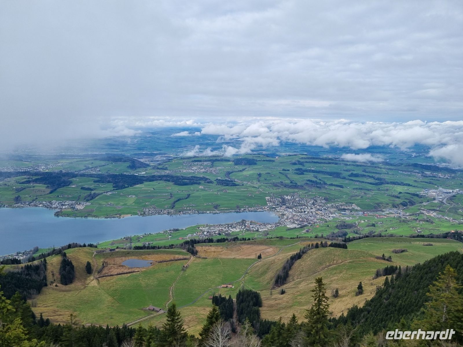 Fahrt mit der Rigi-Dampfbahn von Vitznau nach Rigi-Kulm (Küssnacht a. R.))