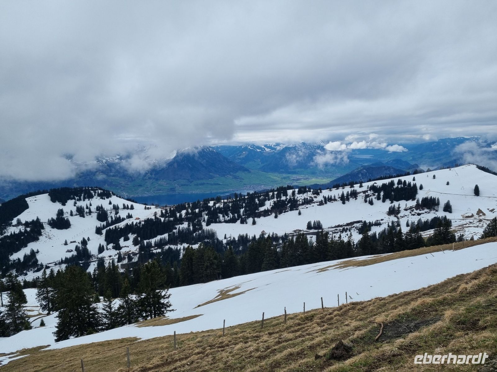 Ausblick auf Rigi-Kulm...