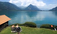 Vorbei am Thunersee