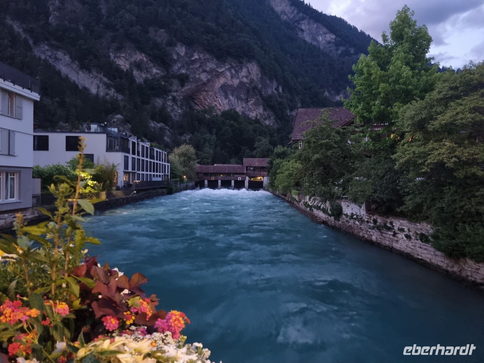 Interlaken - entlang der Aare...