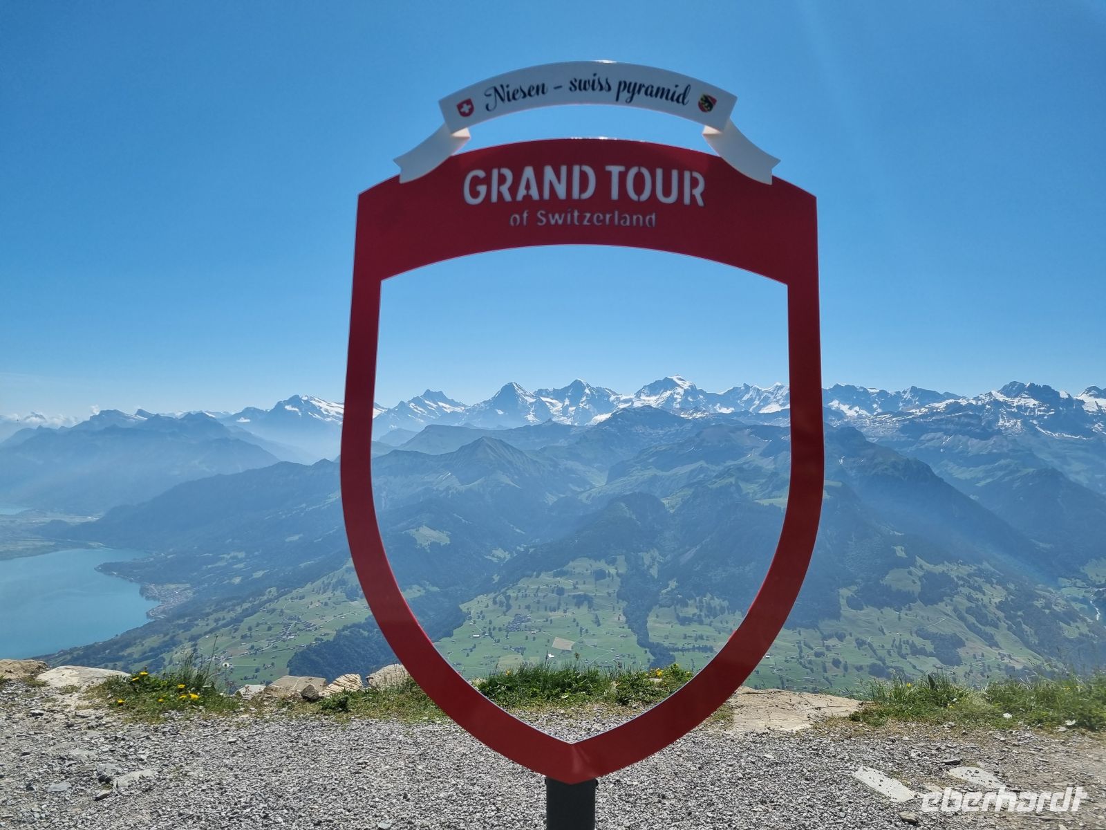 Ausblick vom Niesen auf Eiger, Mönch und Jungfrau...