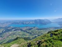 Ausblick vom Niesen auf den Thunersee 