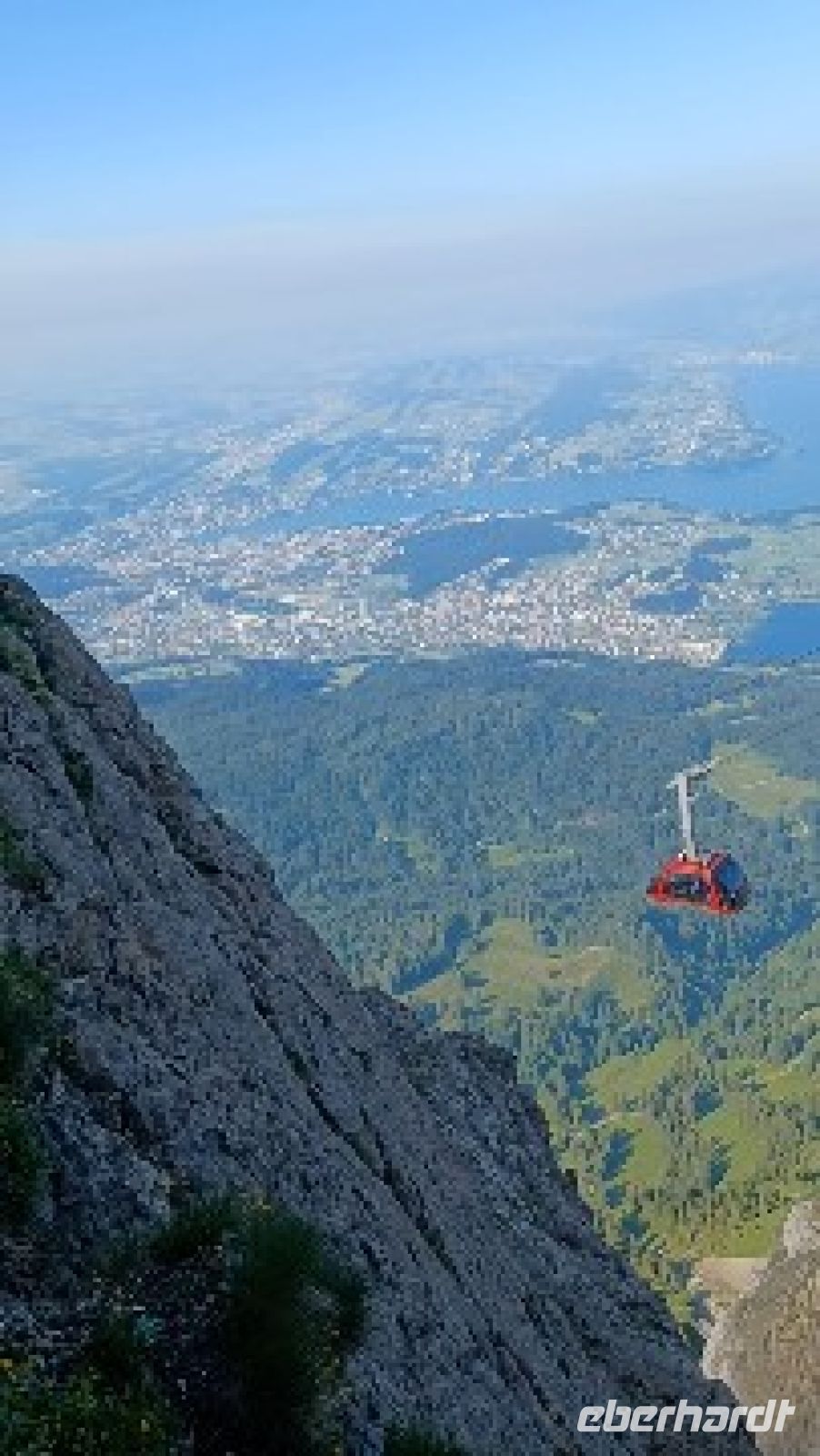 Pilatus - Blick vom Drachenfelsen  auf Luzern