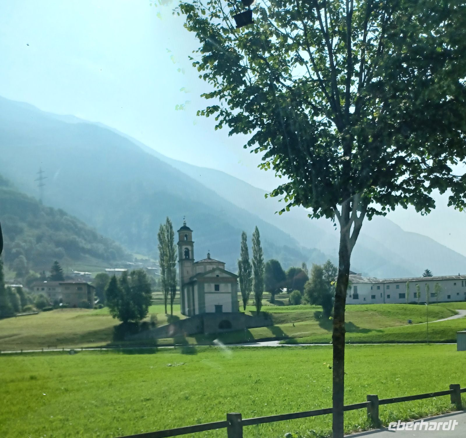 Am Stadtrand von Brusio -eine hübsche Dorfkirche