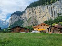 Lauterbrunnen mit den Staubbach-Wasserfall 