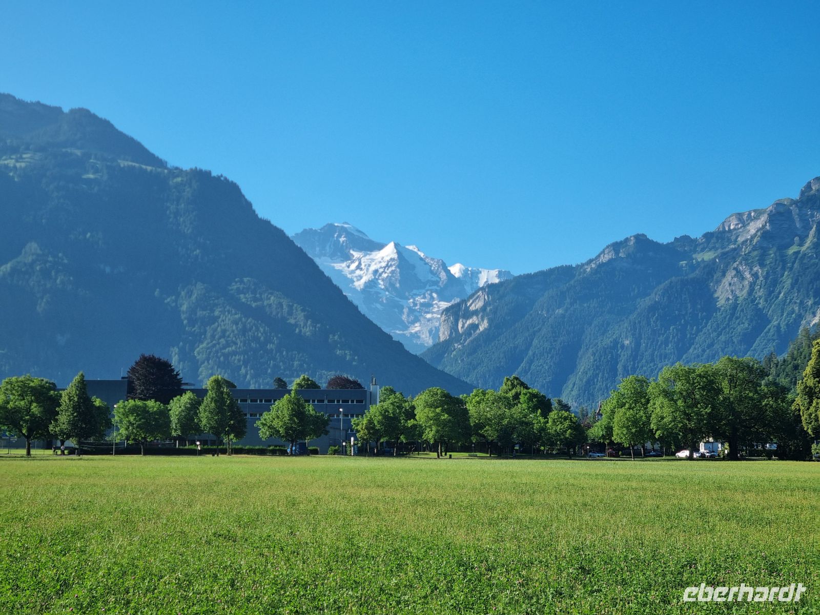 Interlaken - Blick zur Jungfrau 