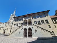 Bern - Altstadt (Rathaus mit Kirche St. Peter und Paul)