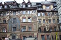 prachrvolle Häuserfasaden