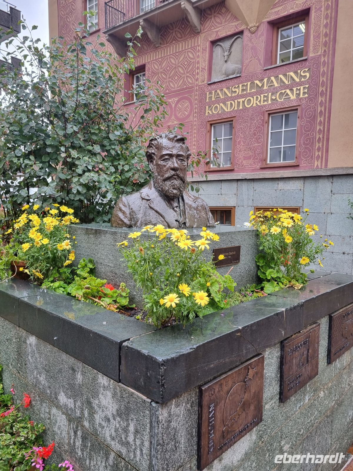 St. Moritz - Bronze-Büste von Johannes Badrutt