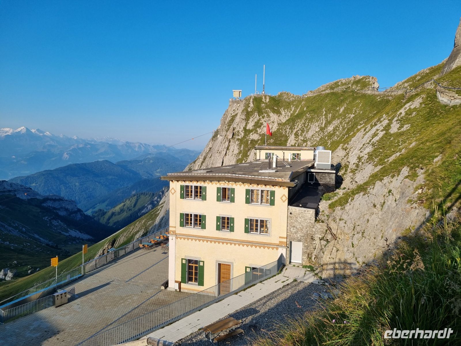 Morgenstimmung auf dem Pilatus-Kulm...