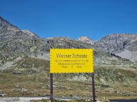 Bernina-Pass (Wasserscheide zwischen dem Adriatischen und dem Schwarzen Meer)