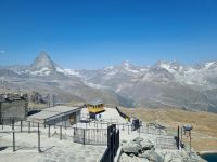 auf dem Gornergrat mit Blick zum Matterhorn