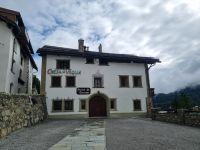 St. Moritz (Chesa Veglia - altes Engadiner Bauernhaus aus dem 17. Jh.)